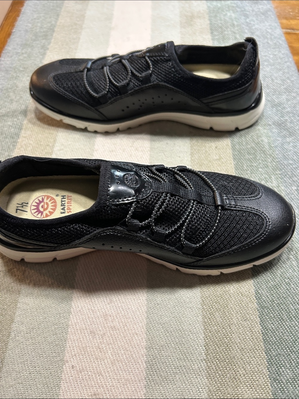 Earth Spirit Foxi Lightweight Mesh Slip-On Sneakers size 7.5